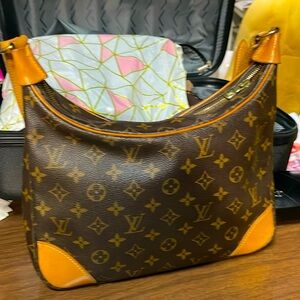 Louis Vuitton bag